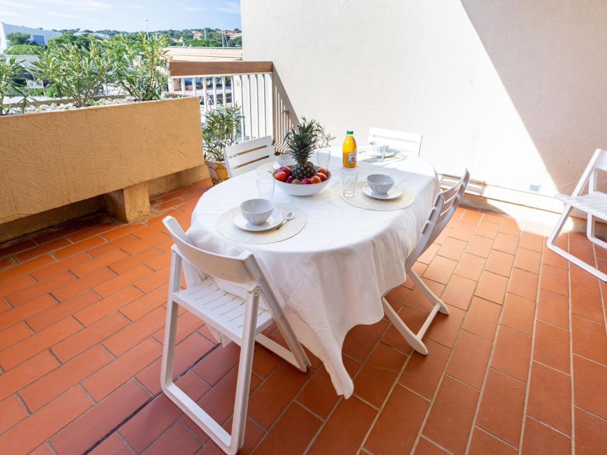 Apartment Le Port De Bormes By Interhome Ngoại thất bức ảnh